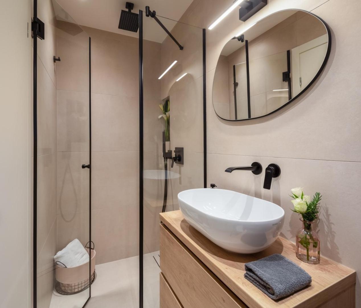 Luxury Apartment Silvery In Split Center With Jacuzzi, Sauna And Parking Zewnętrze zdjęcie